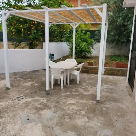 Lemon House Holiday home *